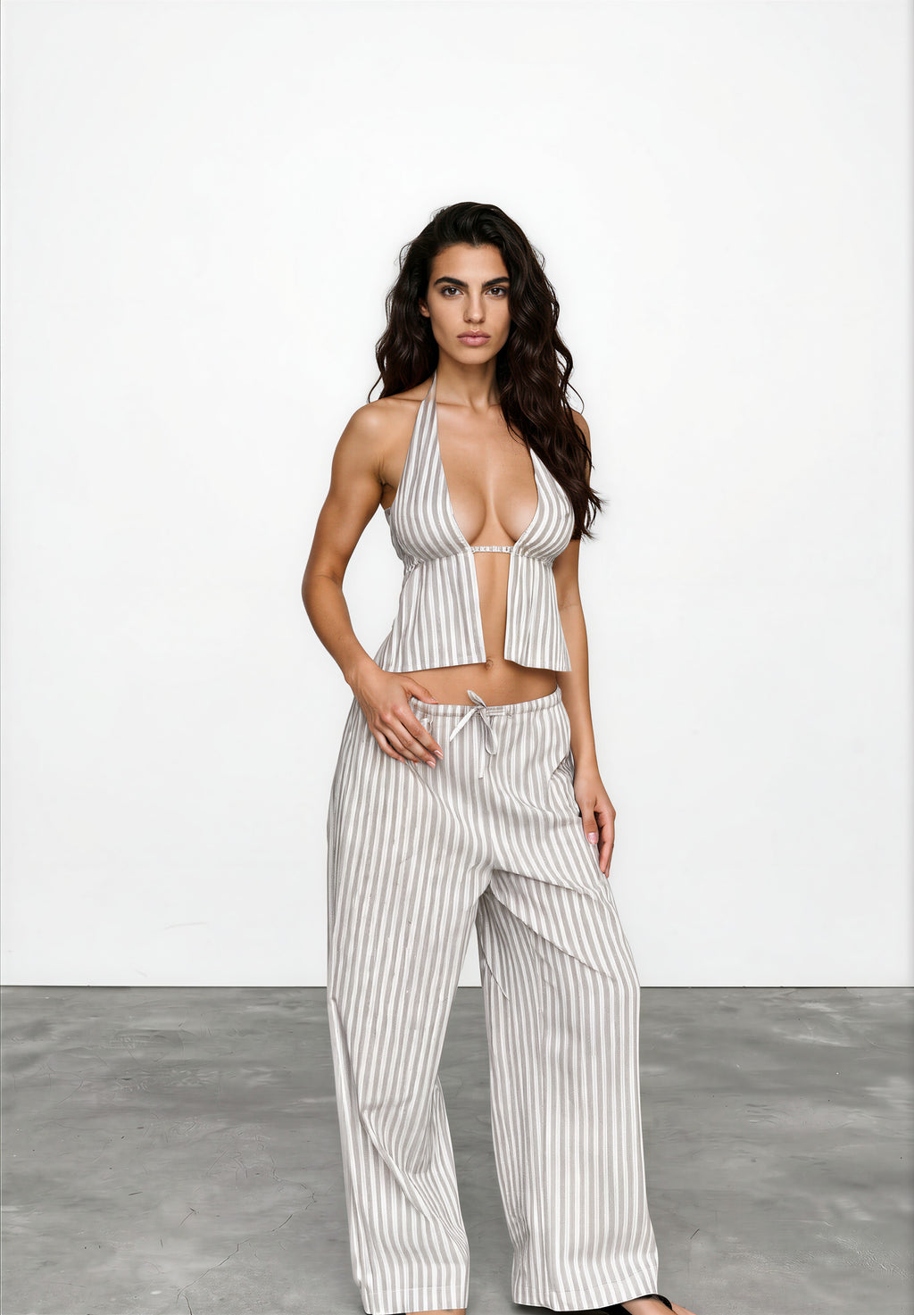 https://cdn.shopify.com/s/files/1/0585/6513/2357/files/S5c46e9dd6a8b487bb39f1de34c110fe74.webp?v=1739048864